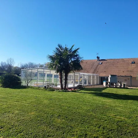 ホームステイ A Proximite Du Circuit Des 24