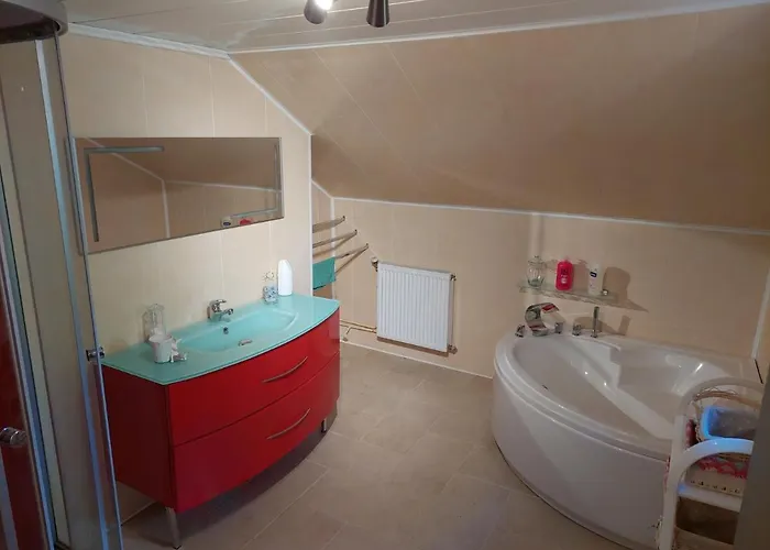 A Proximite Du Circuit Des 24